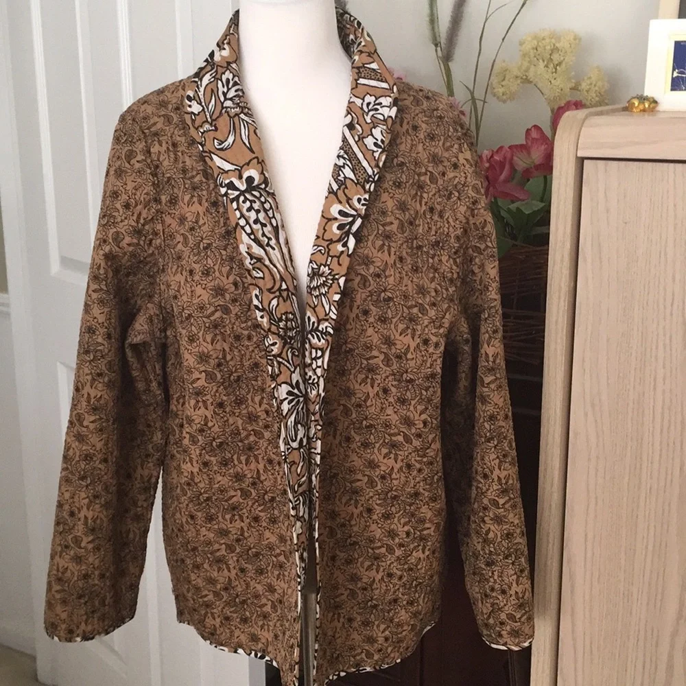 Women’s Reversible cotton open blazer paisley pattern